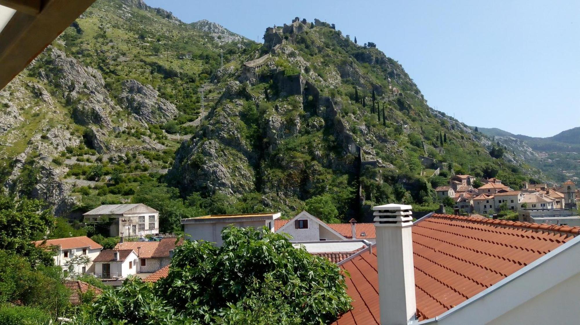 Tea Apartment Kotor Exterior foto